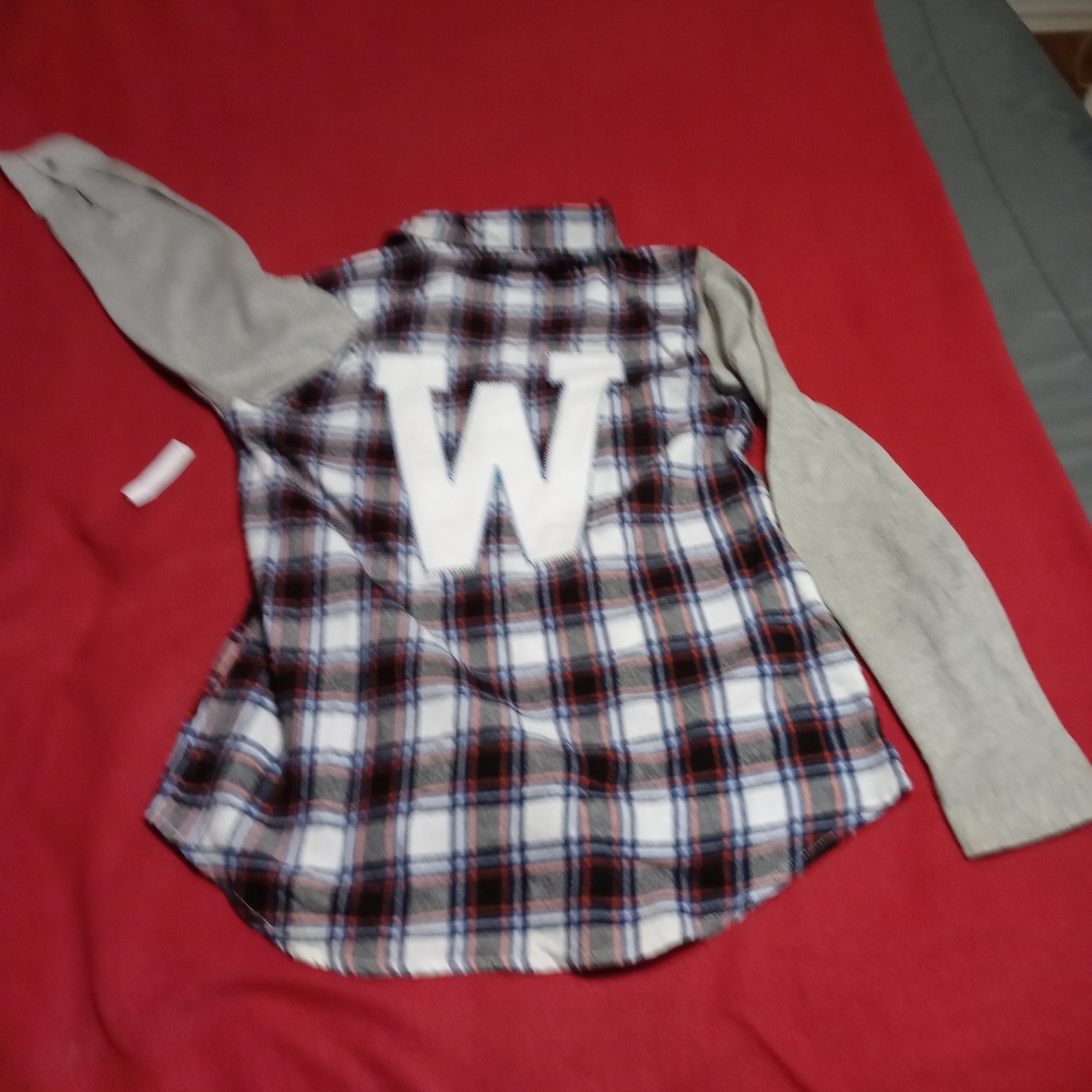 Derek Heart top